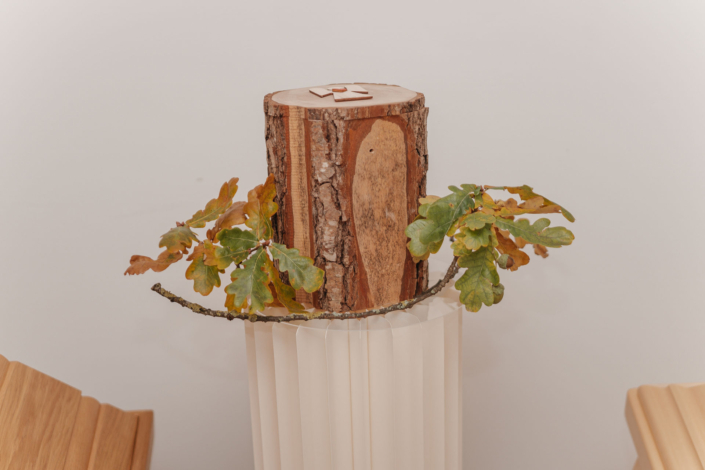 Urne in der Ausstellung